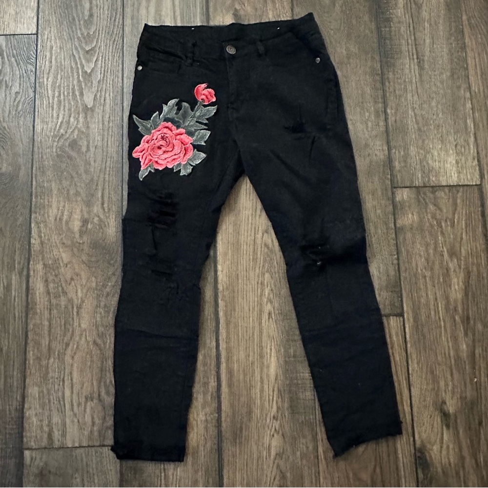 Machine Rose Embroidered Black Skinny Jean